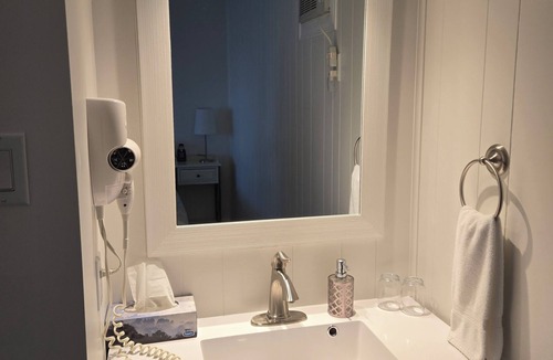 Temiscouata-sur-le-Lac House | Auberge Marie Blanc