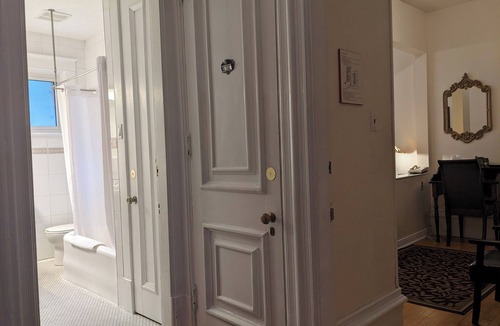 Downtown Ottawa Bed & Breakfast | Auberge McGee's Inn