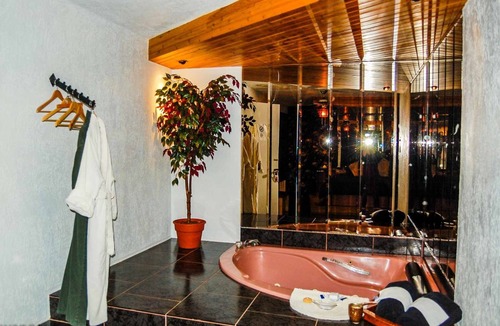 Nominingue Hotel | Auberge Motel Godard