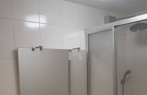 Noisiel Hostel | Auberge Rose - Hostel