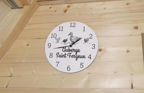 Gionges Hotel | Auberge Saint Fergeux