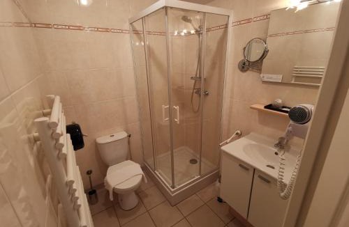 Villequier-Aumont Hotel | Auberge Saint-Jean