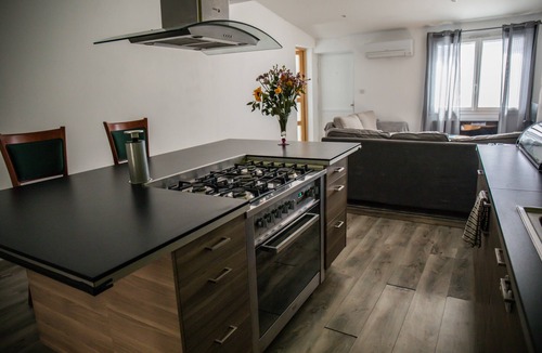 La Garde House | Auberge Sainte Marguerite