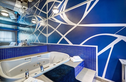 Cote-Des-Neiges—Notre-Dame-De-Grace Hotel | Auberge St. Jacques