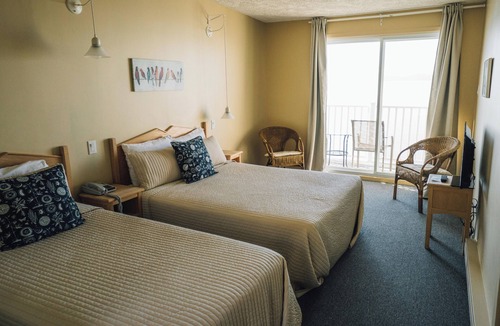 Notre-Dame-du-Portage Hotel | Auberge sur mer