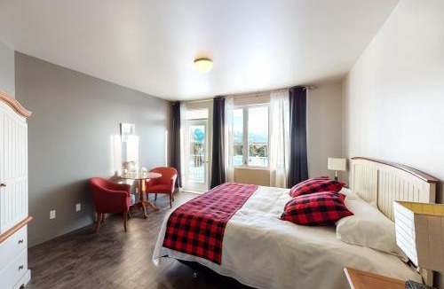 Cap-Chat Hotel | Auberge - Village Grande Nature Chic-Chocs