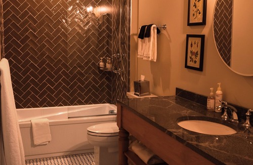 Hudson Hotel | Auberge Willow Inn