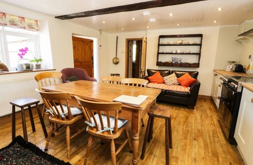 Nawton Cottage | Auburn House