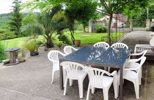 Nassiet House | Aucéloun by Interhome