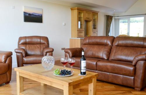 Torthorwald House | Auchen Ladder