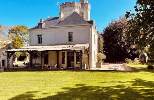 Chenehutte-Treves-Cunault Villa | Audrey House 5 * - Refinement - Comfort - Tranquility.