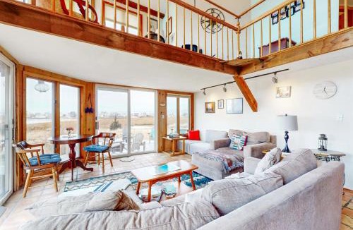 Newbury House | Audrey Leigh