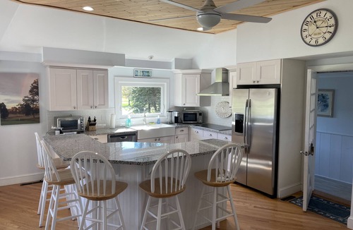 Kennebunk House | Aug. 22-29 just opened. On golf course/Walk to beach! 10 stars!