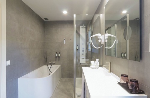 Vilanova del Valles Hotel | Augusta Barcelona Vallés
