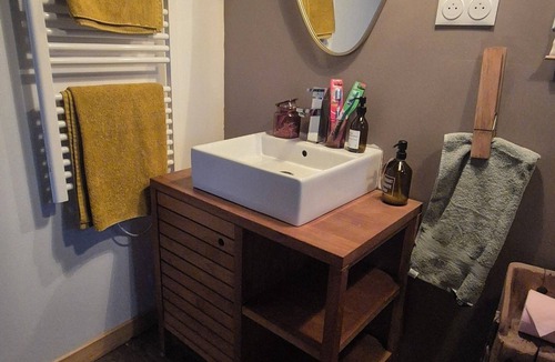 Ecuires Bed & Breakfast | Augustus and Simon's grove