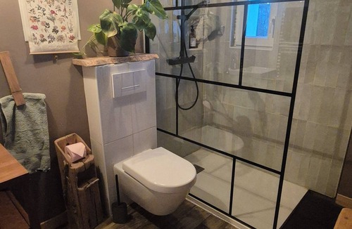 Ecuires Bed & Breakfast | Augustus and Simon's grove