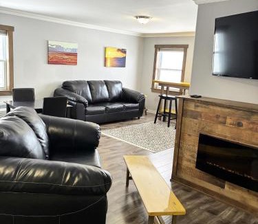 Rocky Harbour Hotel | Augustus Jane Inn