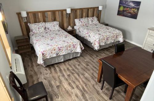 Rocky Harbour Hotel | Augustus Jane Inn