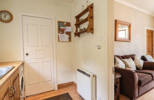 Kingussie Cottage | AULTMORE, family friendly, with open fire in Kingussie