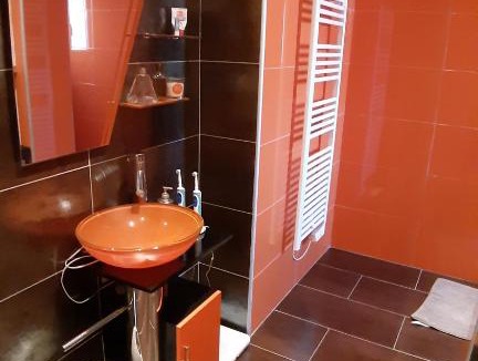 Lauris Bed & Breakfast | AUPETIT BONHEUR
