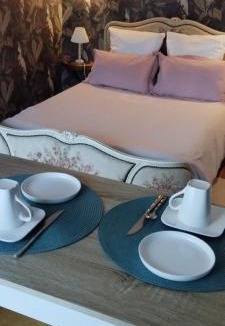 Breze Bed & Breakfast | Auprès du château 2