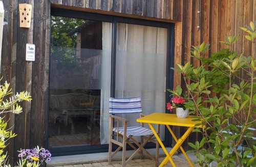 Breze Bed & Breakfast | Auprès du château Cocon paisible terrasse