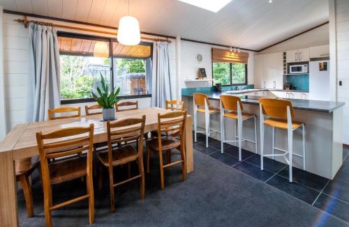 Lynmore House | Aura @ Home