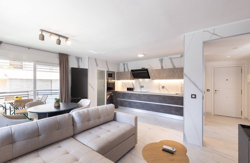 La Pineda Apartment | AURA Superior Apartment