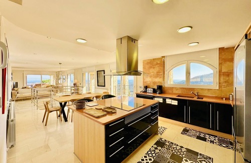 Sant Feliu de Guixols Villa | Aurea CostaBravaSi - Pool, Air conditioning, BBQ