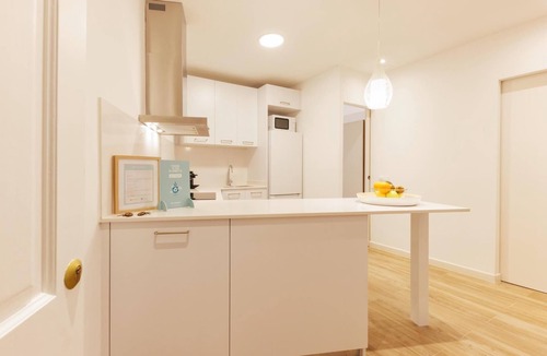 Old Town Apartment | Auriga - Holiday Apartment Rental Girona | Bravissimo