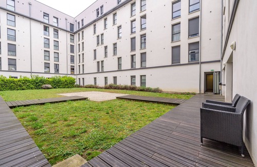 Toulouse South-East Apartment | Auriol - Appt contemporain