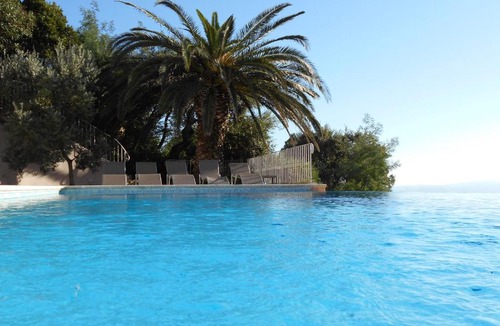 Les Issambres Villa | Aurobruno en face de Saint-Tropez.