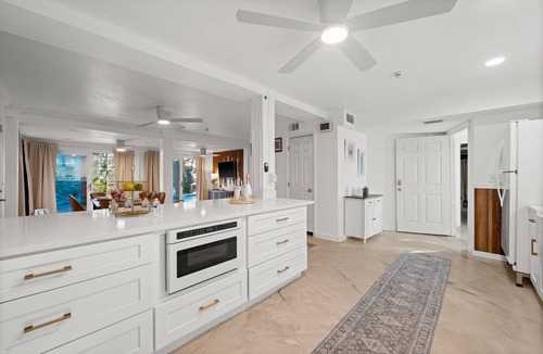 Matlacha Apartment | Aurora Breeze Estate