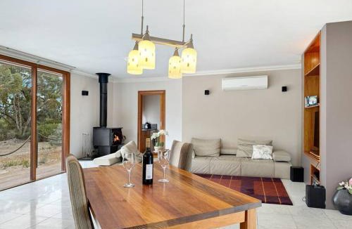 Pomonal Villa | Aurora Cottages - Mountain View