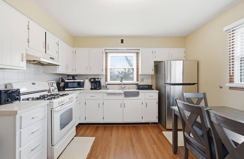 Aurora House | Aurora FHS Rental - Johnston Dr - Extended - 2 bedrooms
