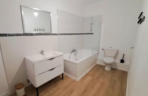 Saint-Quentin House | Aurora