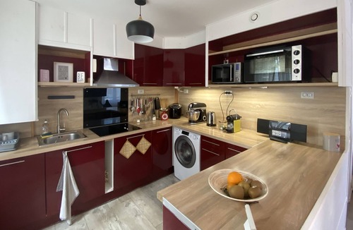 Saint-Baudel House | Aurora's house