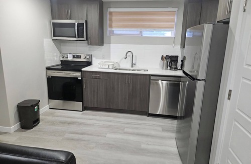 Calgary Apartment | Aurora Space