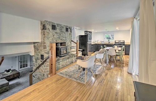 Austerlitz House | Austerlitz Home w/ Updated Interior + Porch!