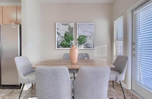 West Campus Apartment | Austin 4BR + Loft Townhome + Walk to West Campus