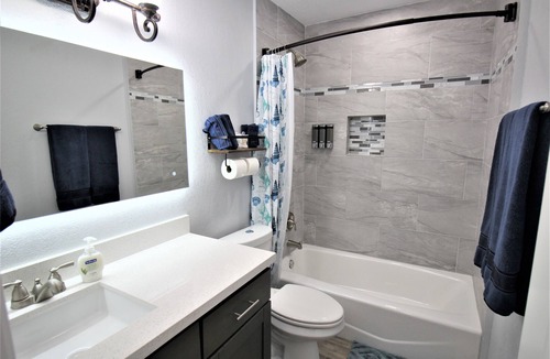 Manchaca House | 💦Austin Abode - 4 Bedrooms | Pool | Sleeps 11