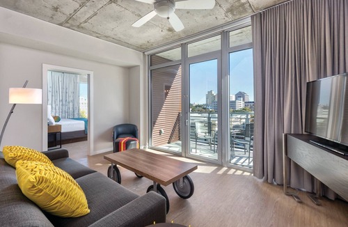 Civic District Resort | Austin, at your service!