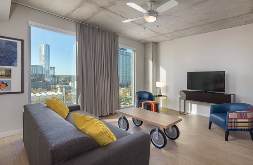 Civic District Resort | Austin, at your service!