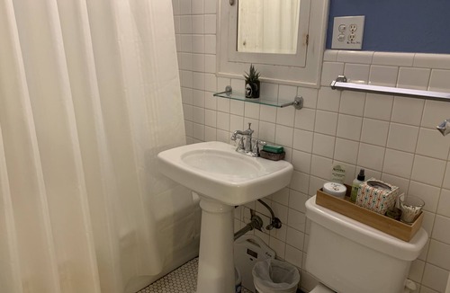 Clarksville Apartment | Austin Base Camp (Monthly)