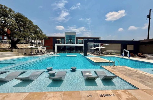 McNeil Apartment | Austin Comfort Near The Domain & Q2
