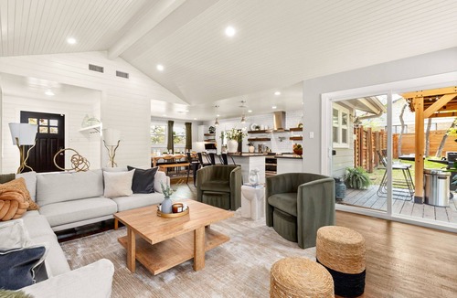 West Oak Hill House | Austin Escape on 1 Acre | Pool Hot Tub Theater