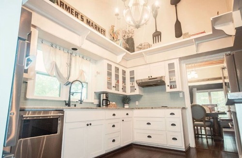 Manchaca House | Austin Getaway! Private Pool, Playscape, Firepit, & more!