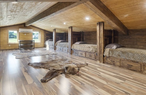Dale House | Austin Hunters Paradise