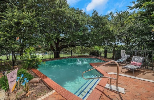 The Hills House | Austin Luxury Hills 4BR Gated Home w/Pool