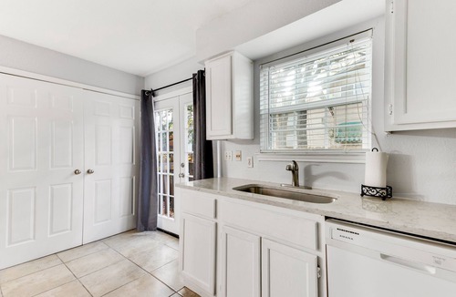 Sonesta West House | Austin Luxury Townhome